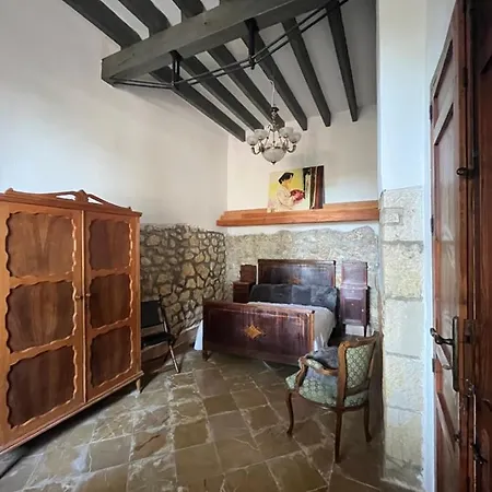 El Poblet De Atalayas *