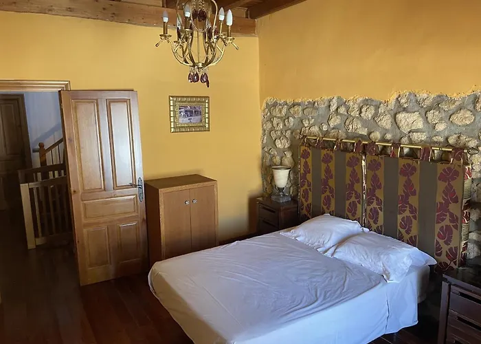 El Poblet De Atalayas *